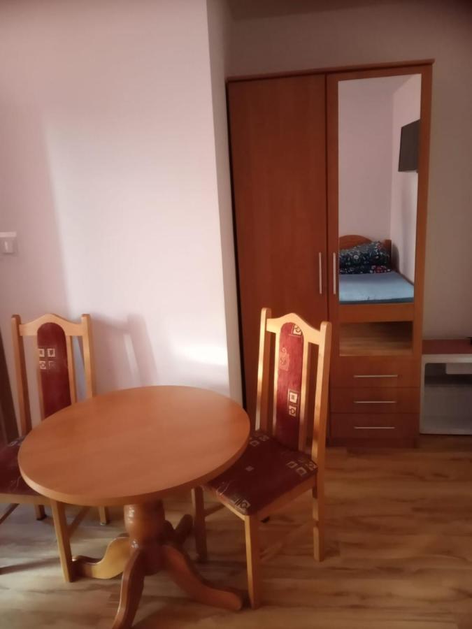 Pokoje Goscinne Tomasz Międzywodzie Εξωτερικό φωτογραφία
